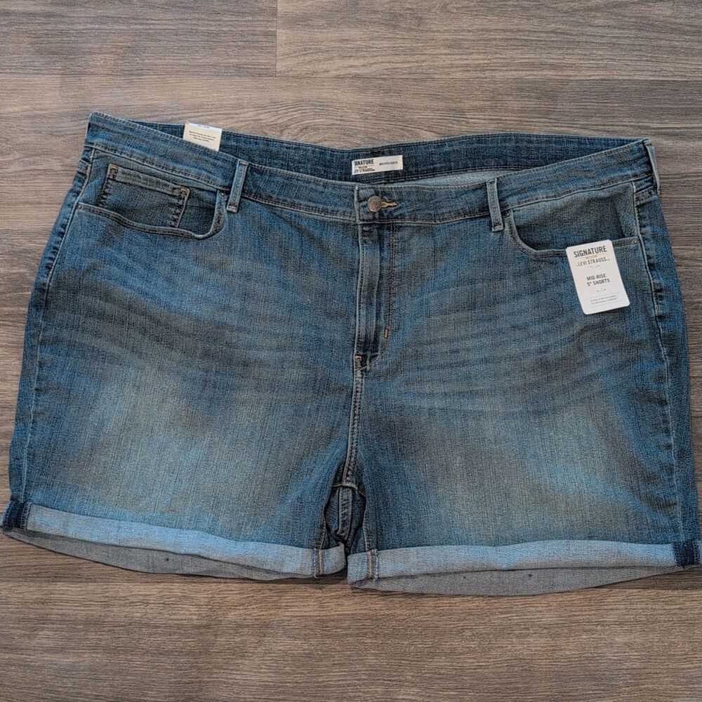 Signature by Levi Strauss & Co. Mid-Rise Denim Shorts Blue 28 5"